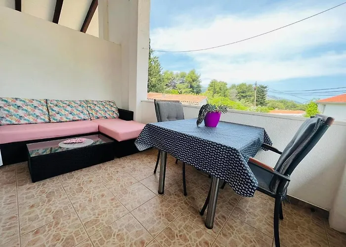 Bagaric * Стари Град