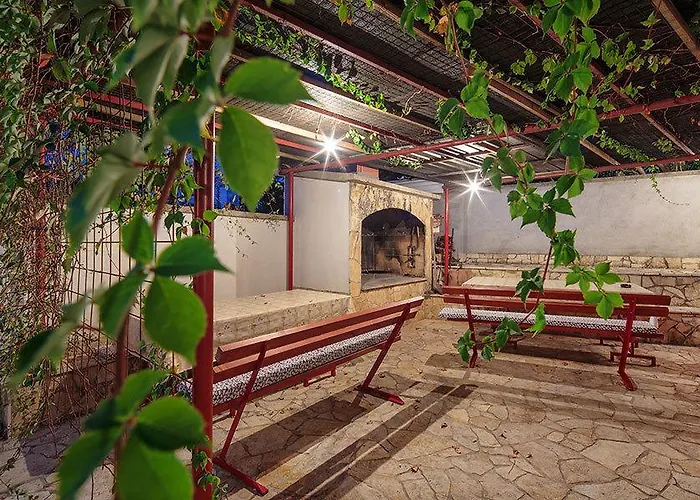 Bagaric Апартаменты Стари Град